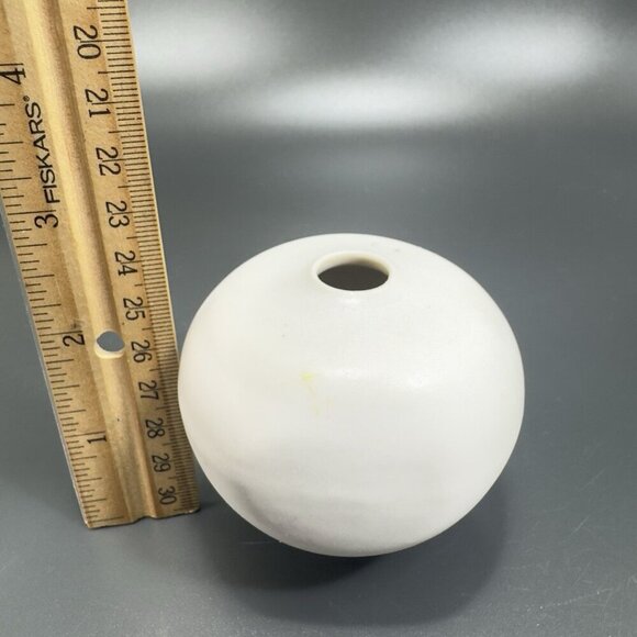 Hand Made White Stoneware Pottery Bud Vase Round Bottom Artist Signed Miniature - Picture 3 of 12
